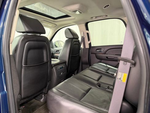 Used 2007 GMC Yukon SLT w/ SLT Preferred Equipment Group image 35