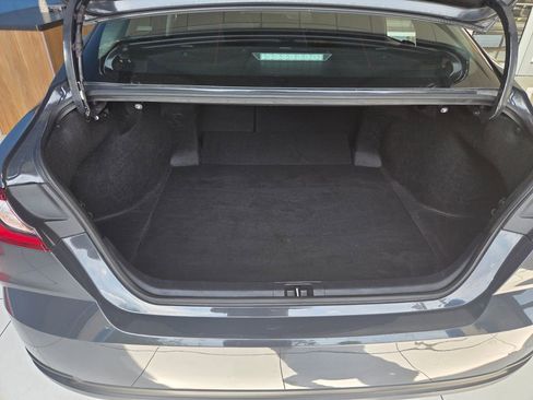 Used 2025 Toyota Camry LE FWD image 10
