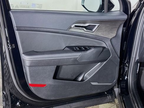 Used 2025 Kia Sportage X-Line image 10