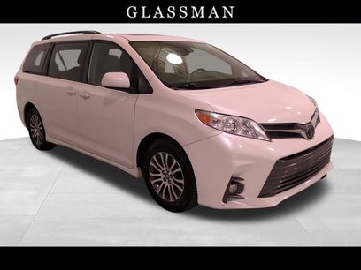 Used 2019 Toyota Sienna XLE