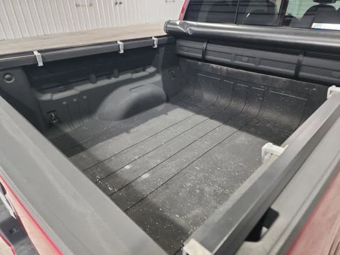 Used 2020 Chevrolet Colorado LT w/ Colorado RST Special Edition image 16