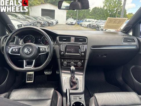 Used 2015 Volkswagen GTI 4-Door FWD image 12