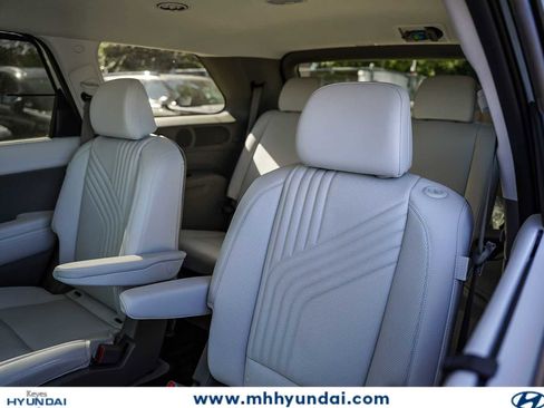 New 2026 Hyundai Palisade SEL Premium FWD image 21