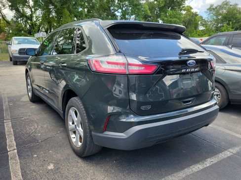Used 2022 Ford Edge SE AWD/4WD image 4