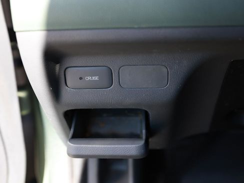 Used 2004 Honda Element EX image 38