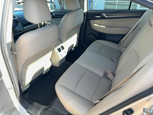 Used 2019 Subaru Legacy 2.5i Limited AWD/4WD image 11
