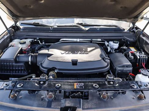 Used 2021 Chevrolet Colorado Z71 w/ Safety Package RWD image 30