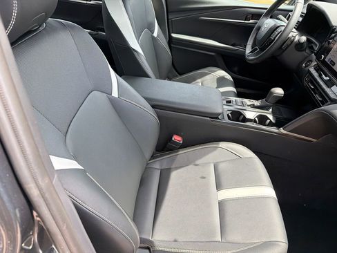 Used 2026 Toyota Camry SE FWD image 13