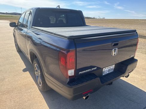 Used 2022 Honda Ridgeline RTL-E image 3