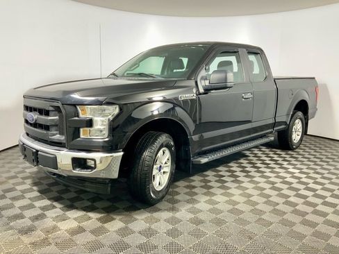 Used 2017 Ford F150 XL w/ Equipment Group 101A Mid image 8