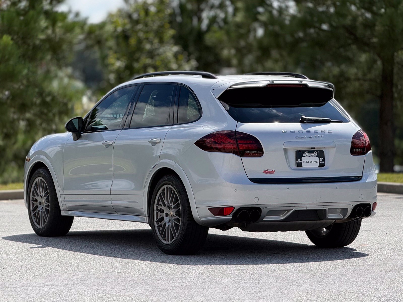 Used 2013 Porsche Cayenne GTS AWD/4WD image 9
