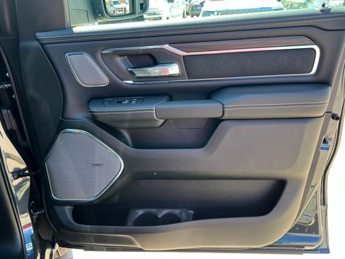 New 2026 RAM 1500 Laramie AWD/4WD image 22