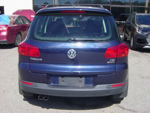 Used 2016 Volkswagen Tiguan S AWD/4WD image 5
