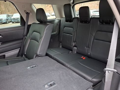 Certified 2023 Nissan Pathfinder SL image 12