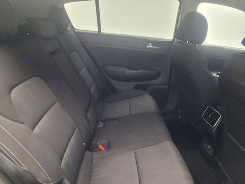 Used 2020 Kia Sportage LX FWD image 19