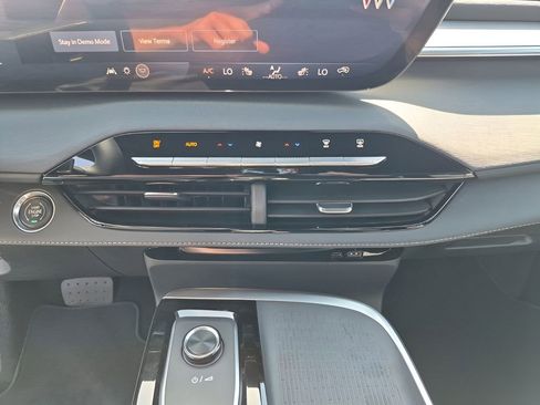 New 2026 Buick Enclave Preferred image 40