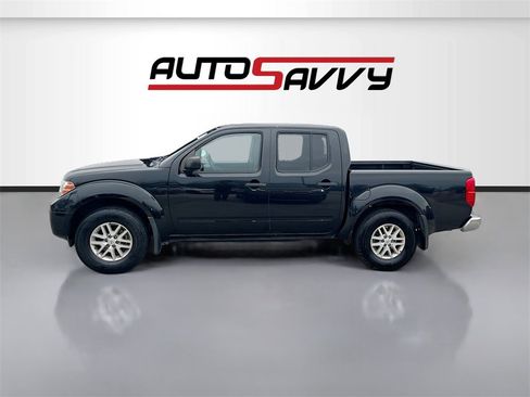 Used 2019 Nissan Frontier SV image 4