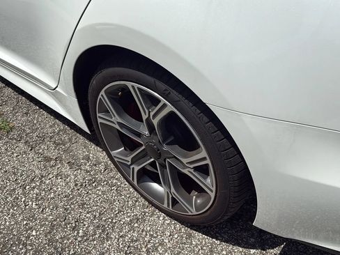 Used 2019 Kia Stinger GT2 RWD image 8