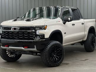Used 2026 Chevrolet Silverado 1500 ZR2 video 1