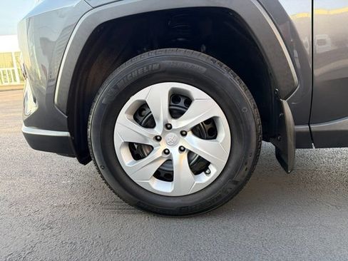 Certified 2023 Toyota RAV4 LE FWD image 11