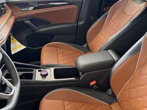 New 2026 Volkswagen Tiguan SEL R-Line image 7