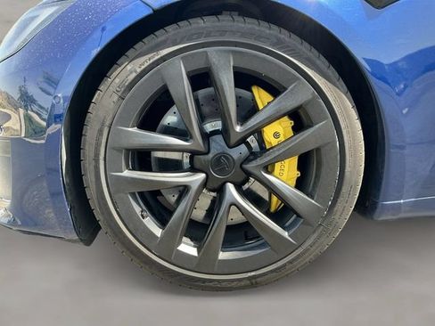 Used 2022 Tesla Model S Plaid AWD/4WD image 21