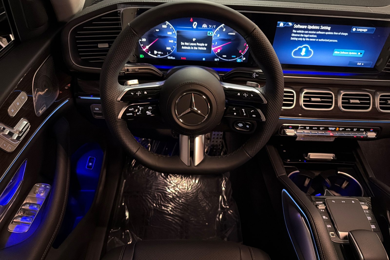 New 2026 Mercedes-Benz GLS 450 4MATIC image 13