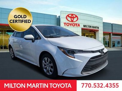 Certified 2025 Toyota Corolla LE w/ Convenience Package