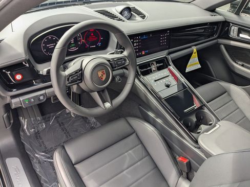 New 2026 Porsche Panamera 4 AWD/4WD image 4