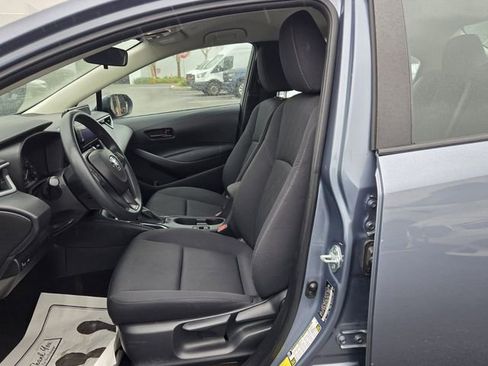 Used 2023 Toyota Corolla LE image 11