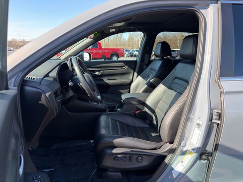 Used 2025 Honda CR-V Sport-L image 10