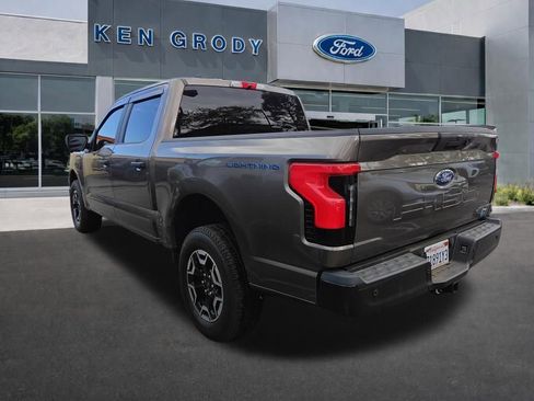 Used 2023 Ford F150 Lightning Pro w/ Tow Technology Package image 5