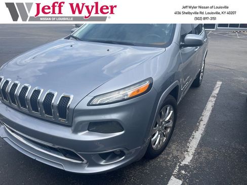 Used 2016 Jeep Cherokee Overland w/ Technology Group FWD image 1