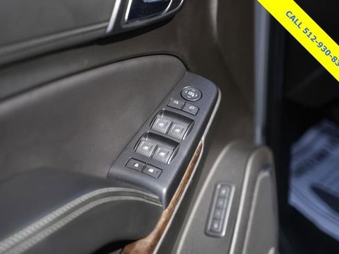 Used 2019 Chevrolet Suburban LT image 30