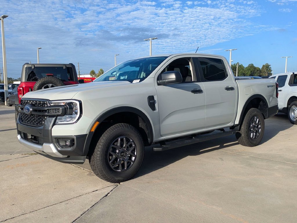 New 2026 Ford Ranger XLT w/ Equipment Group 301A High RWD image 8