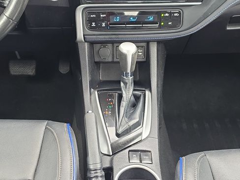 Certified 2019 Toyota Corolla XSE FWD image 23
