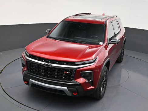 Used 2025 Chevrolet Traverse Z71 w/ Enhanced Driving Package image 20