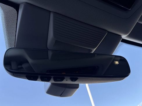 New 2026 Volkswagen Tiguan SE image 33