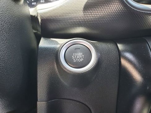 Used 2022 Hyundai Kona SEL AWD/4WD image 24