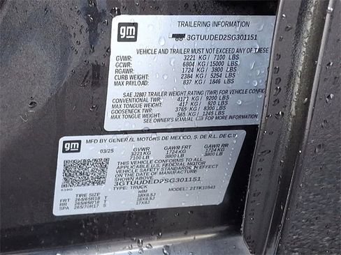 Used 2025 GMC Sierra 1500 SLT image 27