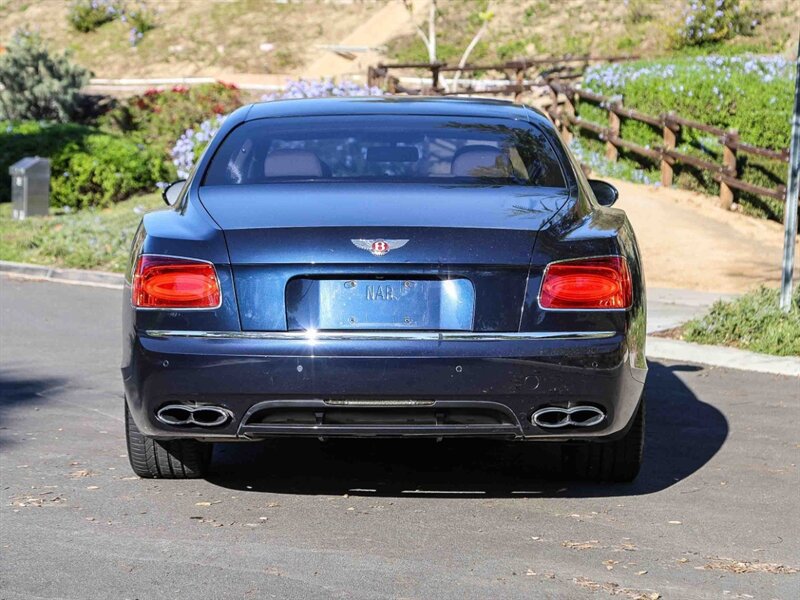 Used 2016 Bentley Flying Spur V8 AWD/4WD image 4
