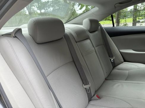 Used 2009 Lexus ES 350 FWD image 18