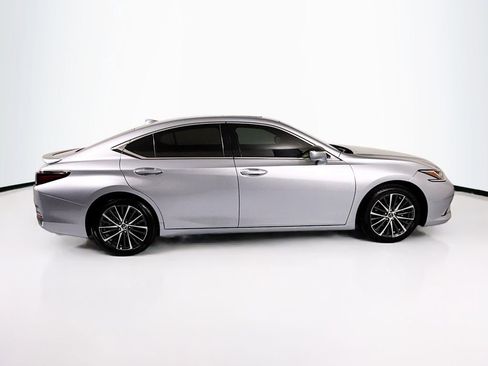 Certified 2025 Lexus ES 300h w/ Premium Package FWD image 4