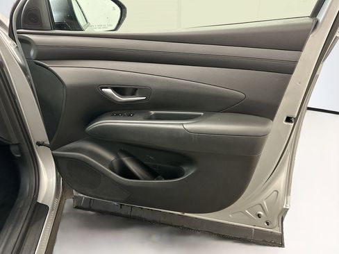 Used 2025 Hyundai Tucson SEL AWD/4WD image 34
