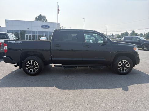 Used 2016 Toyota Tundra SR5 w/ TRD Off Road Package AWD/4WD image 2