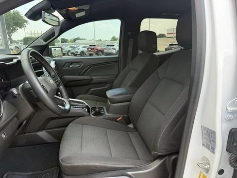 Certified 2024 Chevrolet Colorado LT w/ LT Convenience Package II RWD image 25