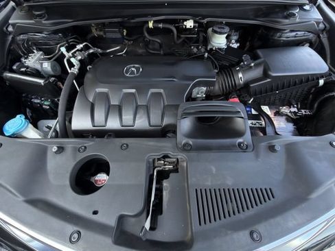 Used 2017 Acura RDX w/ Advance Package AWD/4WD image 32