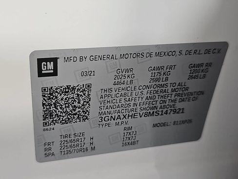 Used 2021 Chevrolet Equinox LS FWD image 30