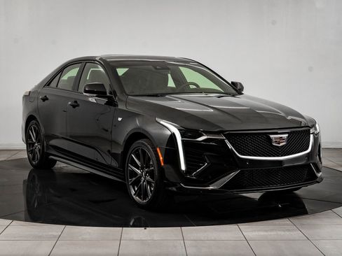 Used 2025 Cadillac CT4 Sport image 5