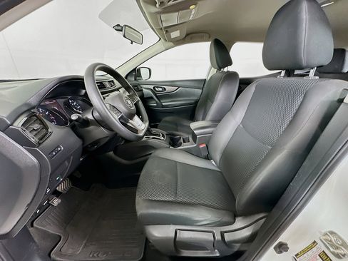 Used 2018 Nissan Rogue Sport S w/ S Appearance Package AWD/4WD image 13
